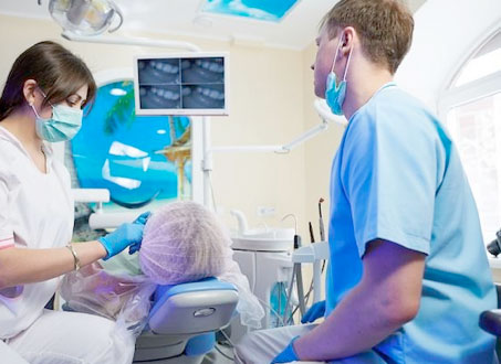 Опытный стоматолог хирург Хабаровск